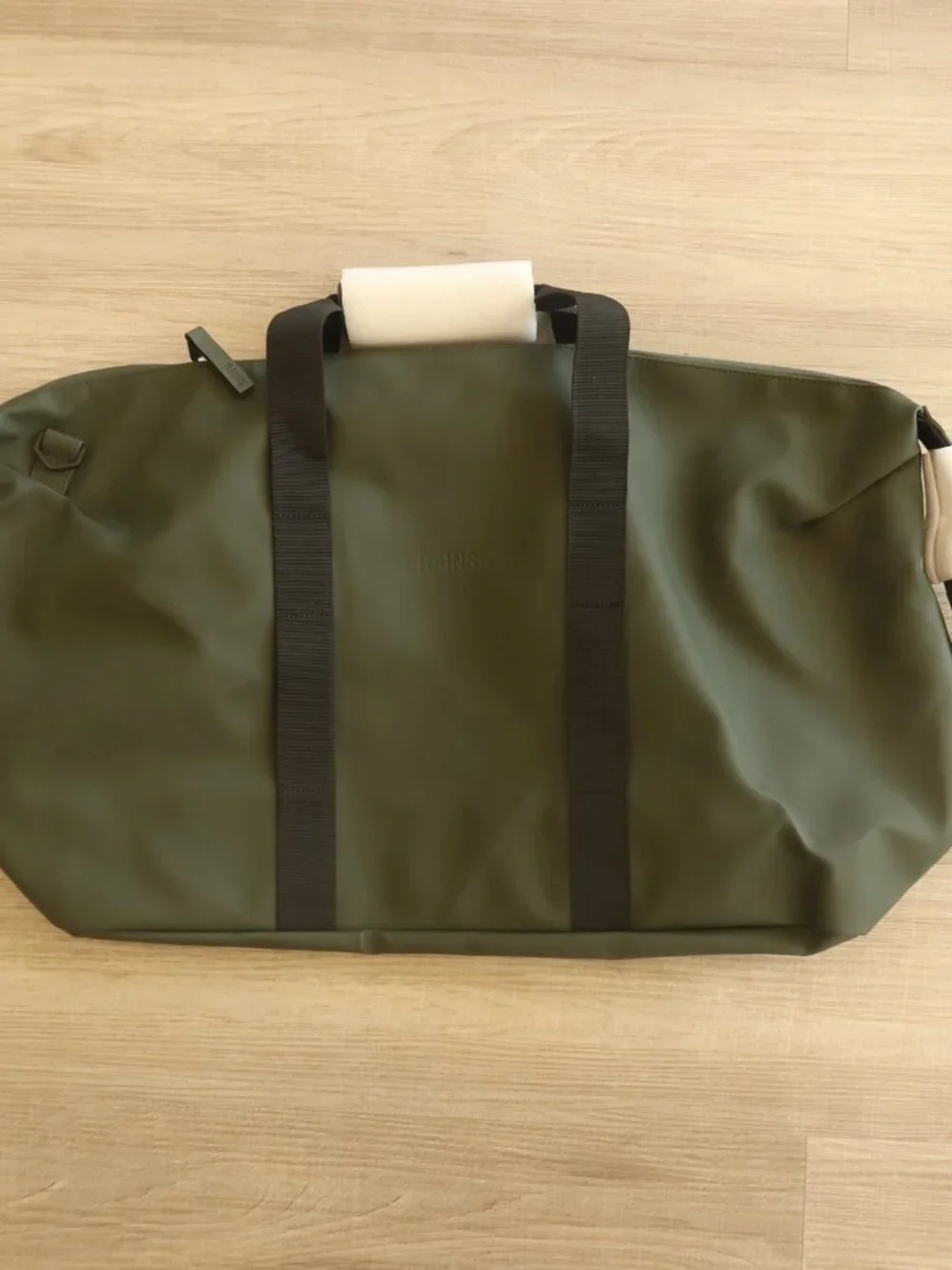 NWT RAINS HILO WEEKEND BAG duffel waterproof large green boat fish travel gorp